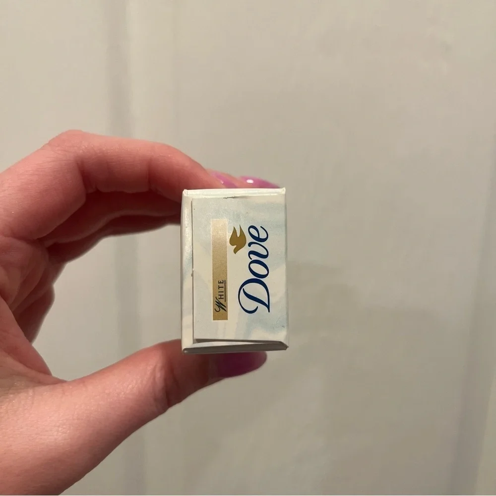 Vintage Still Sealed 1997 Travel Size Dove Beauty Bar/Soap Bar - 1 Oz